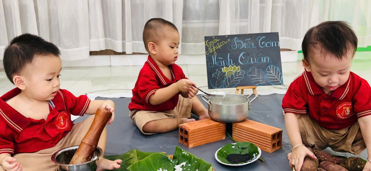 Giới Thiệu - Mầm Non Thỏ Trắng